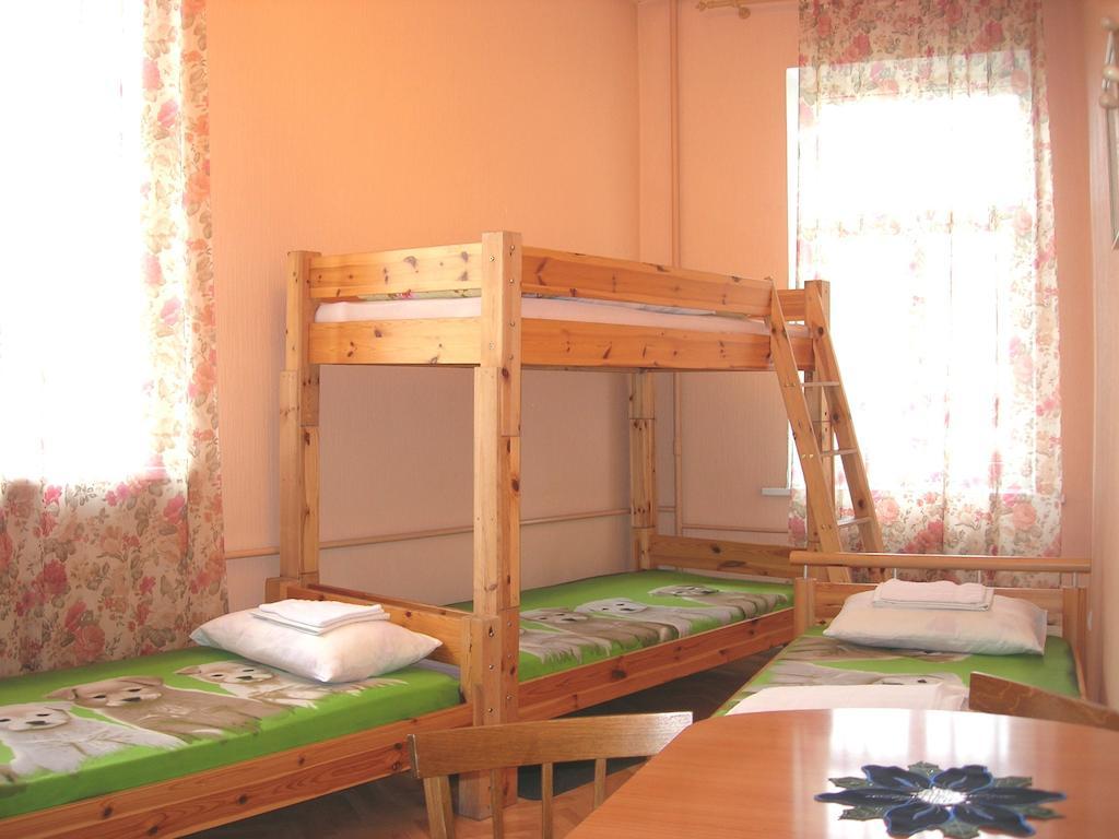 Elizabeth'S Yh Rooms Riga Rum bild