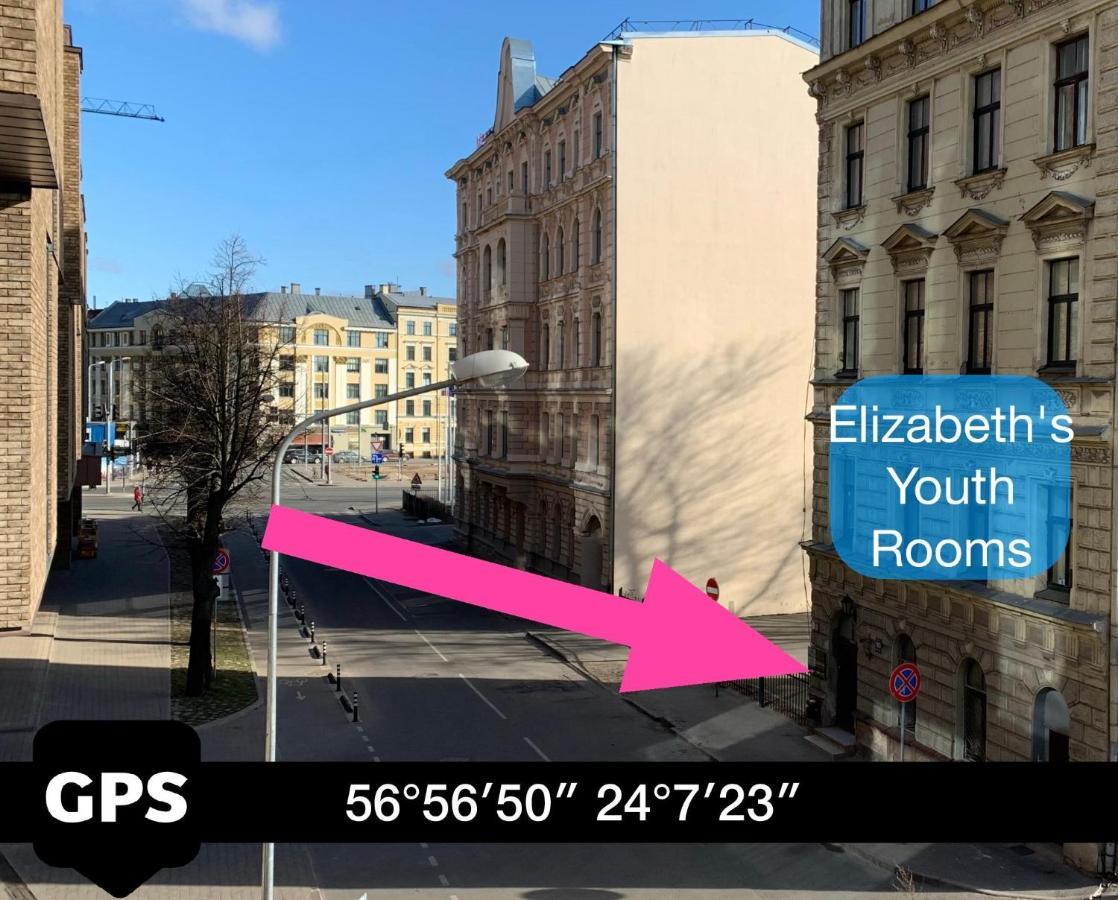 Elizabeth'S Yh Rooms Riga Exteriör bild