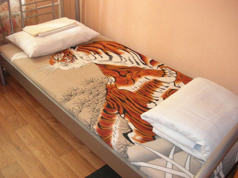 Elizabeth'S Yh Rooms Riga Exteriör bild